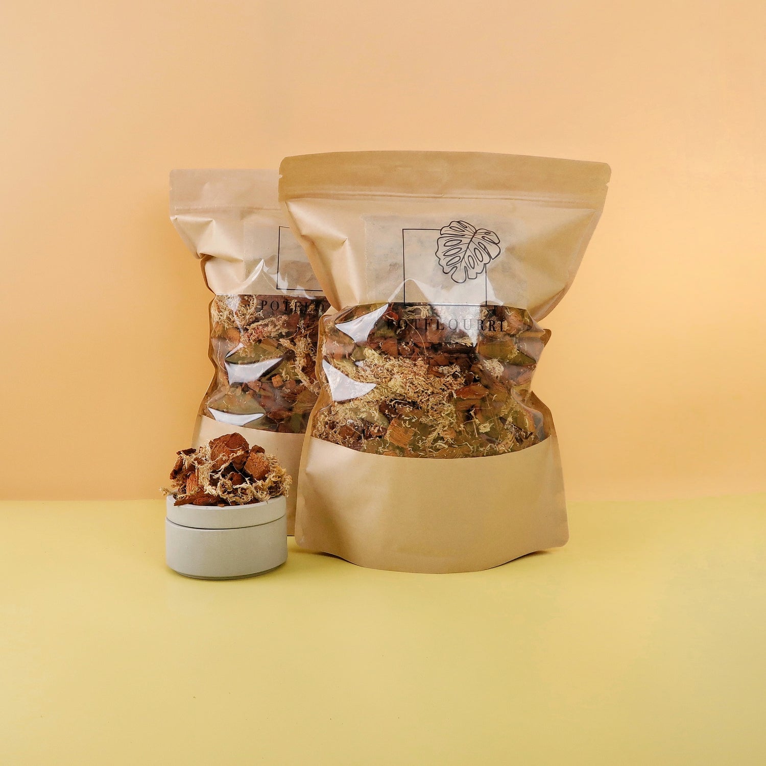 Substrat – Mischung mit Kokoschunks und Sphagnum-Moos für feuchtigkeitsliebende Arten